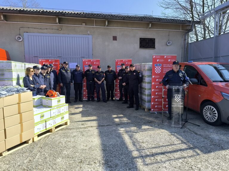 Podjela oprema u sklopu eu projekta 3.3.2026 (11)