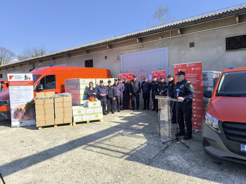 Podjela oprema u sklopu eu projekta 3.3.2026 (12)