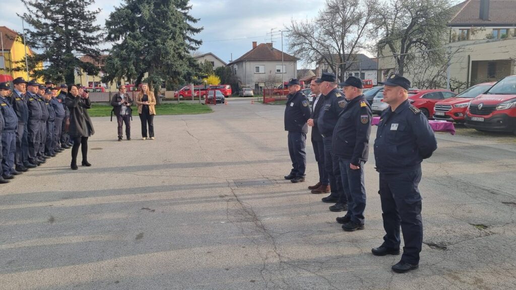 Podjela opreme vzŽ međimurske 3