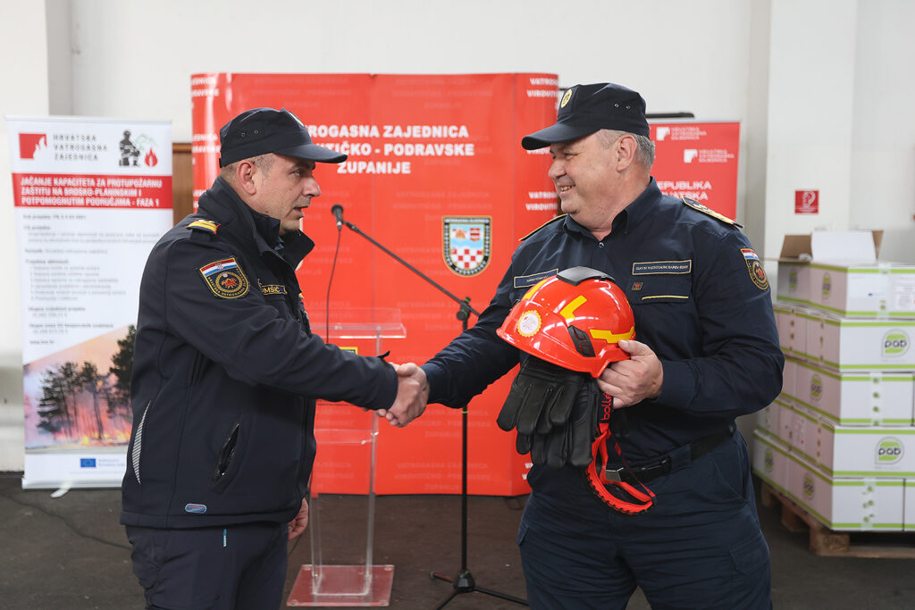 Vatrogasci oprema vtc (99)